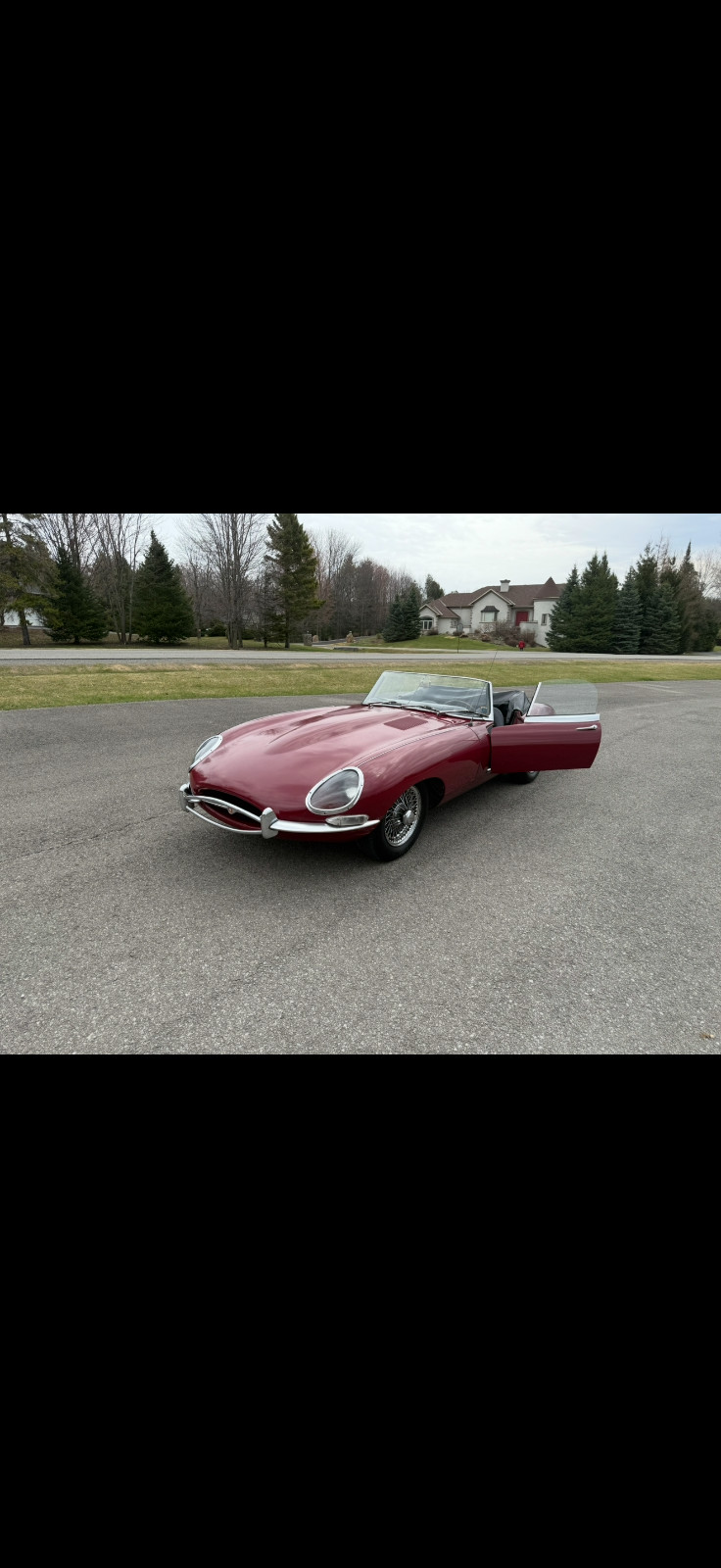 Jaguar-E-Type-1963-Convertible-14