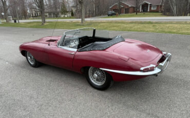 Jaguar-E-Type-1963-Convertible-3