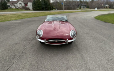 Jaguar-E-Type-1963-Convertible-5