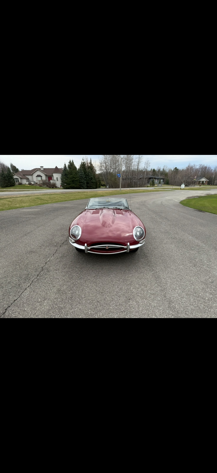 Jaguar-E-Type-1963-Convertible-5
