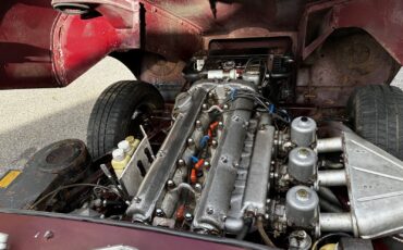 Jaguar-E-Type-1967-Coupe-15