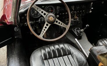 Jaguar-E-Type-1967-Coupe-18
