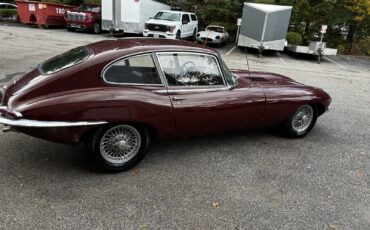 Jaguar-E-Type-1967-Coupe-2