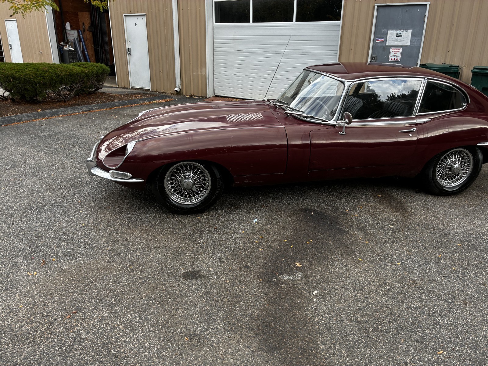 Jaguar-E-Type-1967-Coupe-3