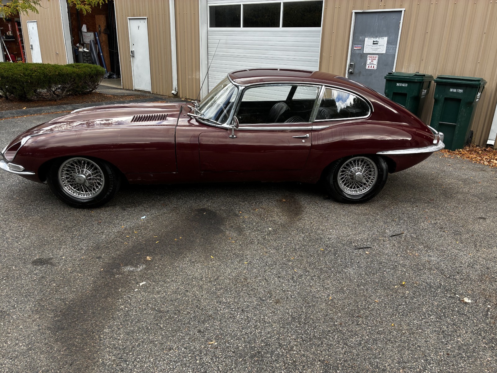 Jaguar-E-Type-1967-Coupe-7