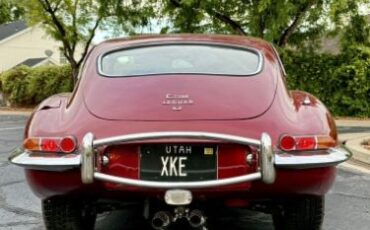 Jaguar-E-type-1968-Regency-Red-Black-Leather-2