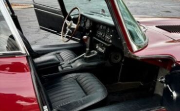 Jaguar-E-type-1968-Regency-Red-Black-Leather-8