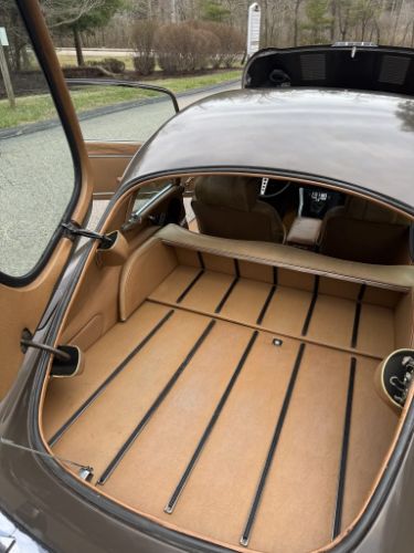 Jaguar-E-type-1972-13