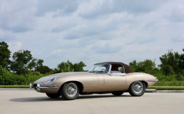 Jaguar-E-type-xke-1965-Opalescent-Golden-Sand-Light-Tan-9