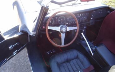 Jaguar-E-type-xke-1974-Silver-Black-Leather-14