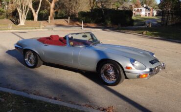 Jaguar-E-type-xke-1974-Silver-Black-Leather-6