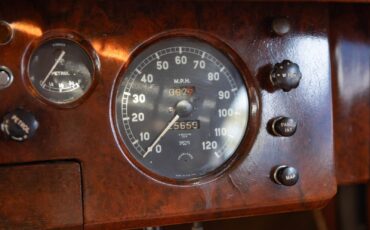 Jaguar-Mark-VII-1954-4-Door-Sedan-37
