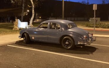 Jaguar-Mk-i-1959-Blue-Blue-3