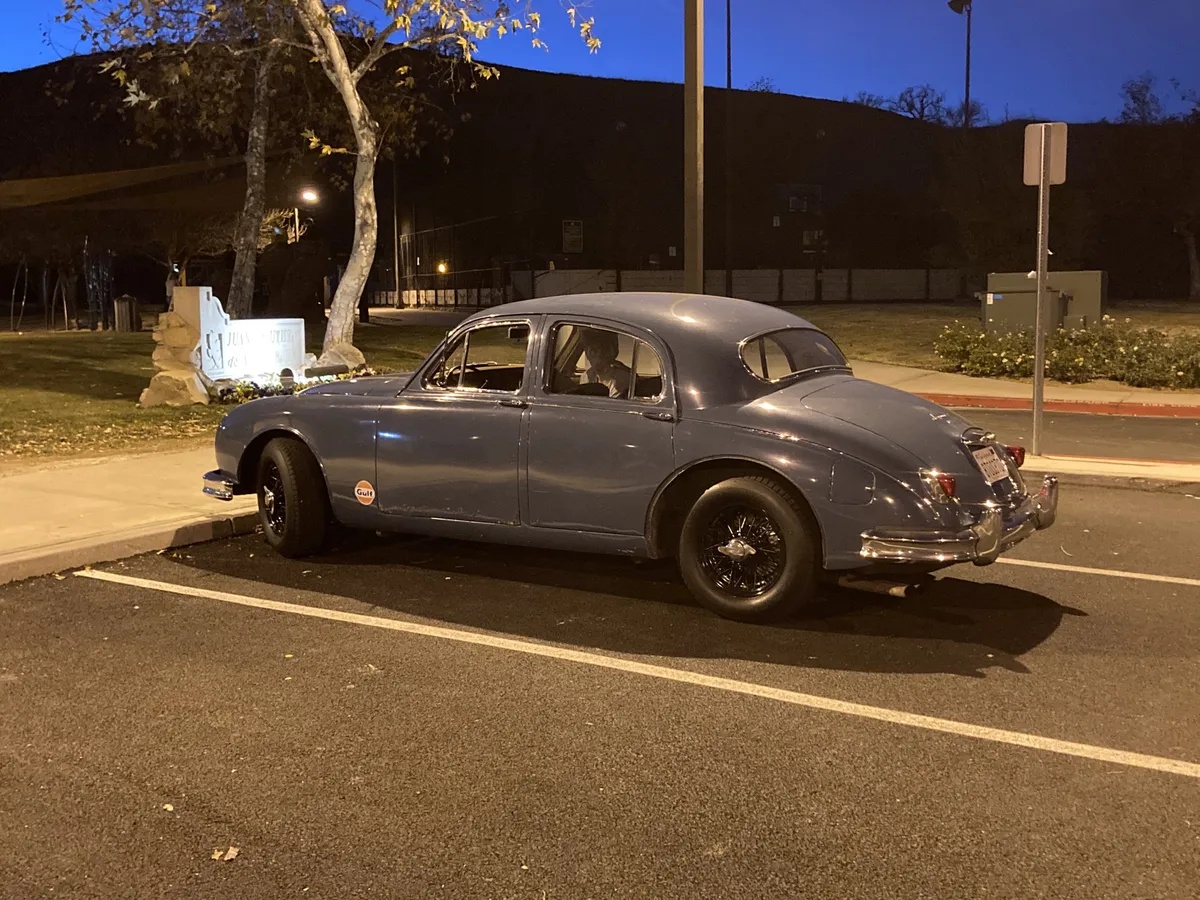 Jaguar-Mk-i-1959-Blue-Blue-3