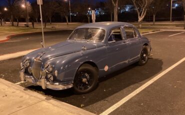 Jaguar-Mk-i-1959-Blue-Blue