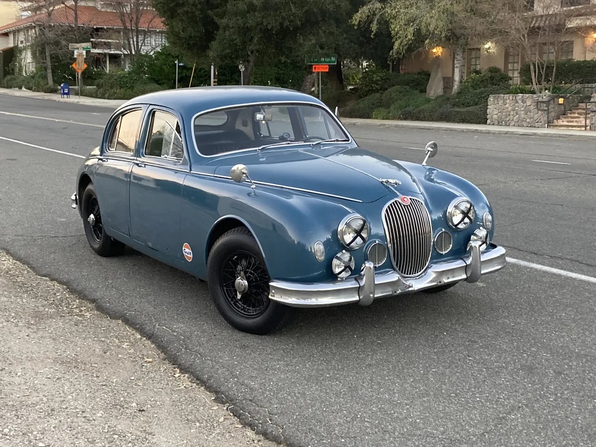 Jaguar-Mk-i-1959-Blue-Blue-4