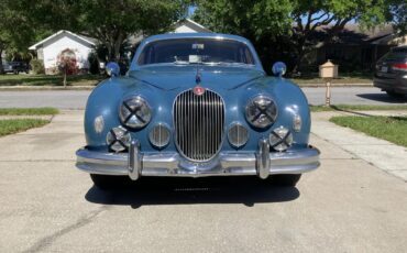 Jaguar-Mk-i-1959-Blue-Blue-6