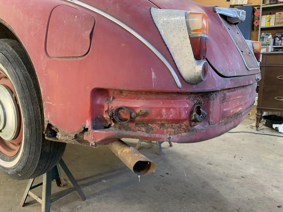 Jaguar-Mk-ii-1962-Red-Grey-19