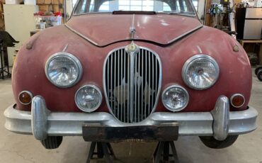 Jaguar-Mk-ii-1962-Red-Grey-3