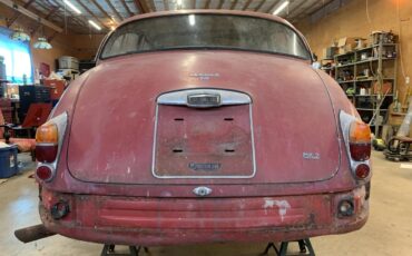 Jaguar-Mk-ii-1962-Red-Grey-5