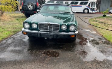 Jaguar-XJ-1976-Coupe-4
