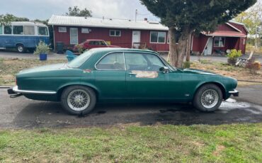 Jaguar-XJ-1976-Coupe-9