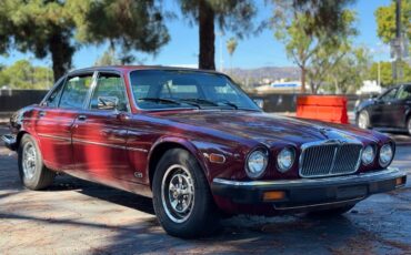 Jaguar-XJ6-1986-Sedan-1