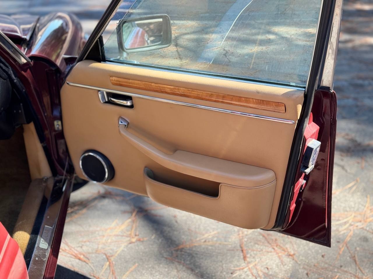 Jaguar-XJ6-1986-Sedan-17