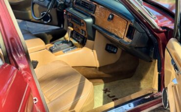 Jaguar-XJ6-1986-Sedan-18