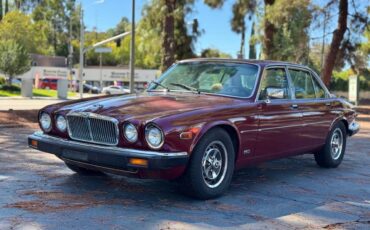 Jaguar-XJ6-1986-Sedan-4