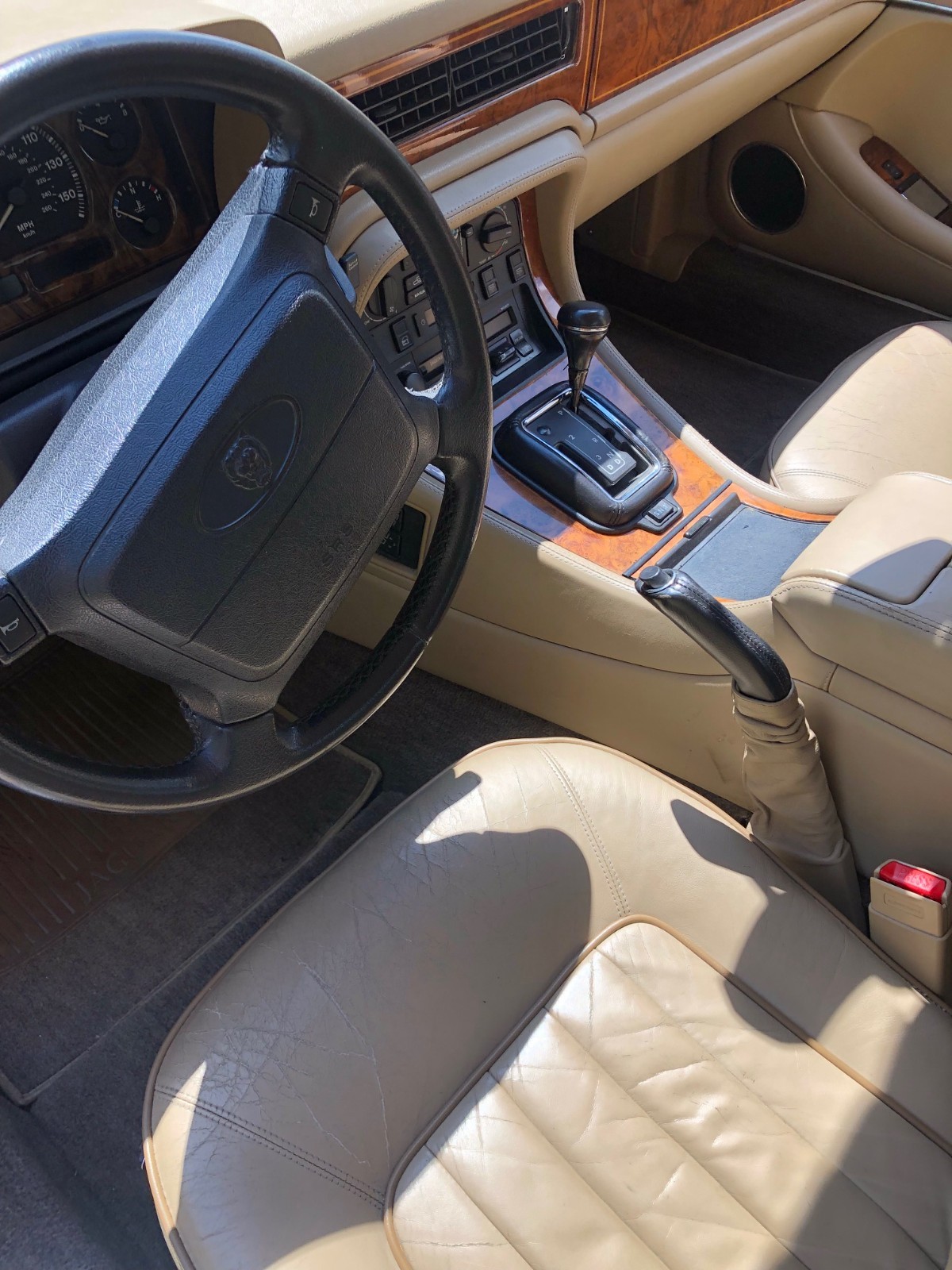 Jaguar-XJ6-1994-Sedan-1