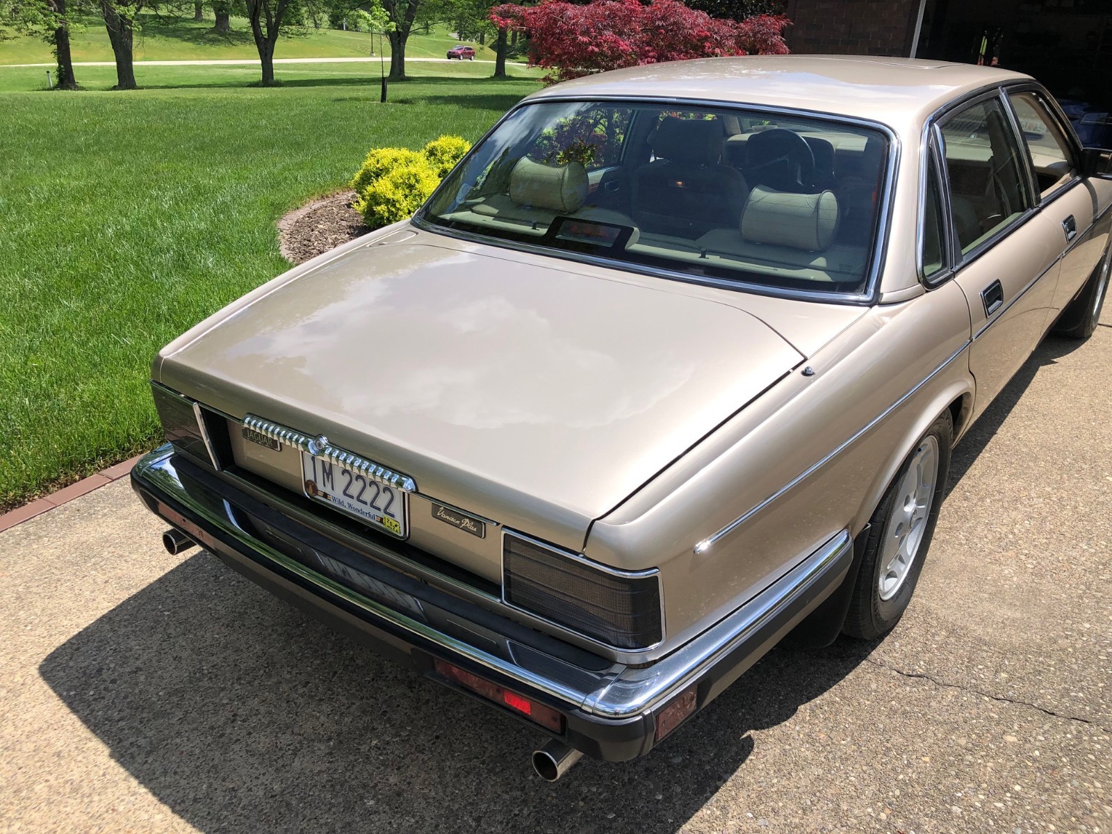 Jaguar-XJ6-1994-Sedan-2