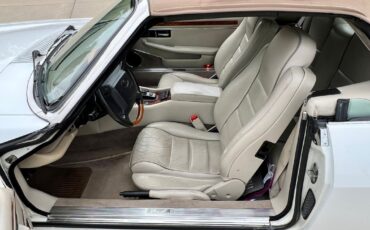 Jaguar-XJ6-1996-Convertible-35