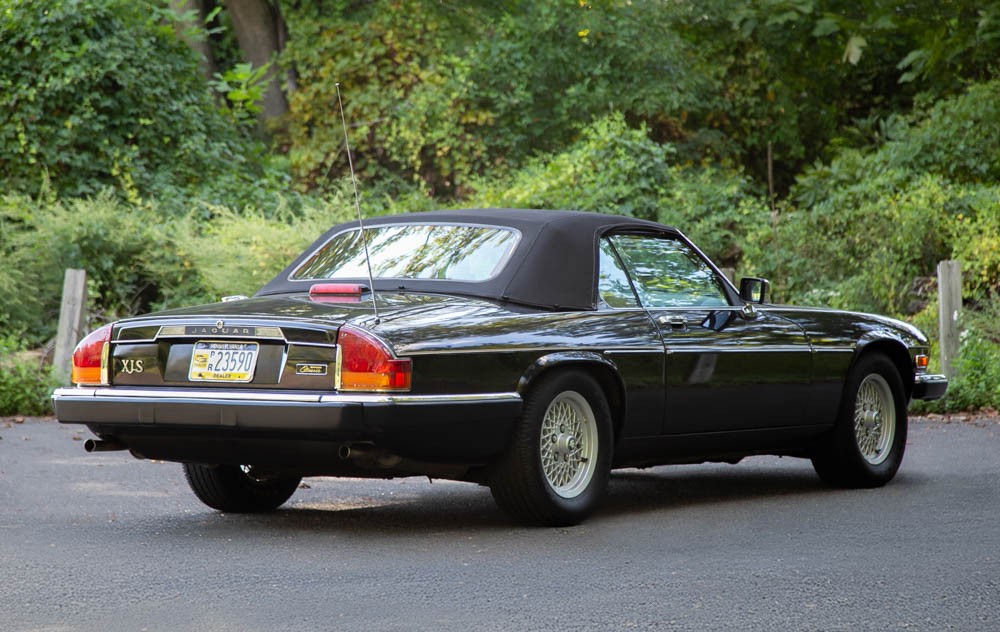 Jaguar-XJS-1991-Convertible-2