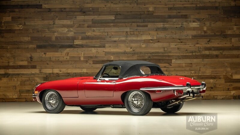 Jaguar-XK-1970-11