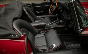 Jaguar-XK-1970-13