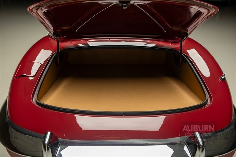 Jaguar-XK-1970-26