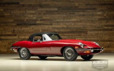 Jaguar-XK-1970-9