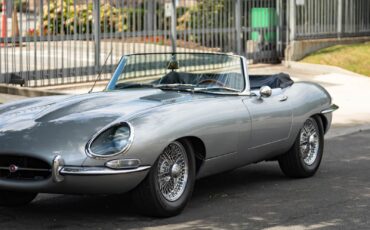 Jaguar-XKE-E-Type-4.2L-5-spd-Roadster-1965-2-Door-Convertible-Roadster-10