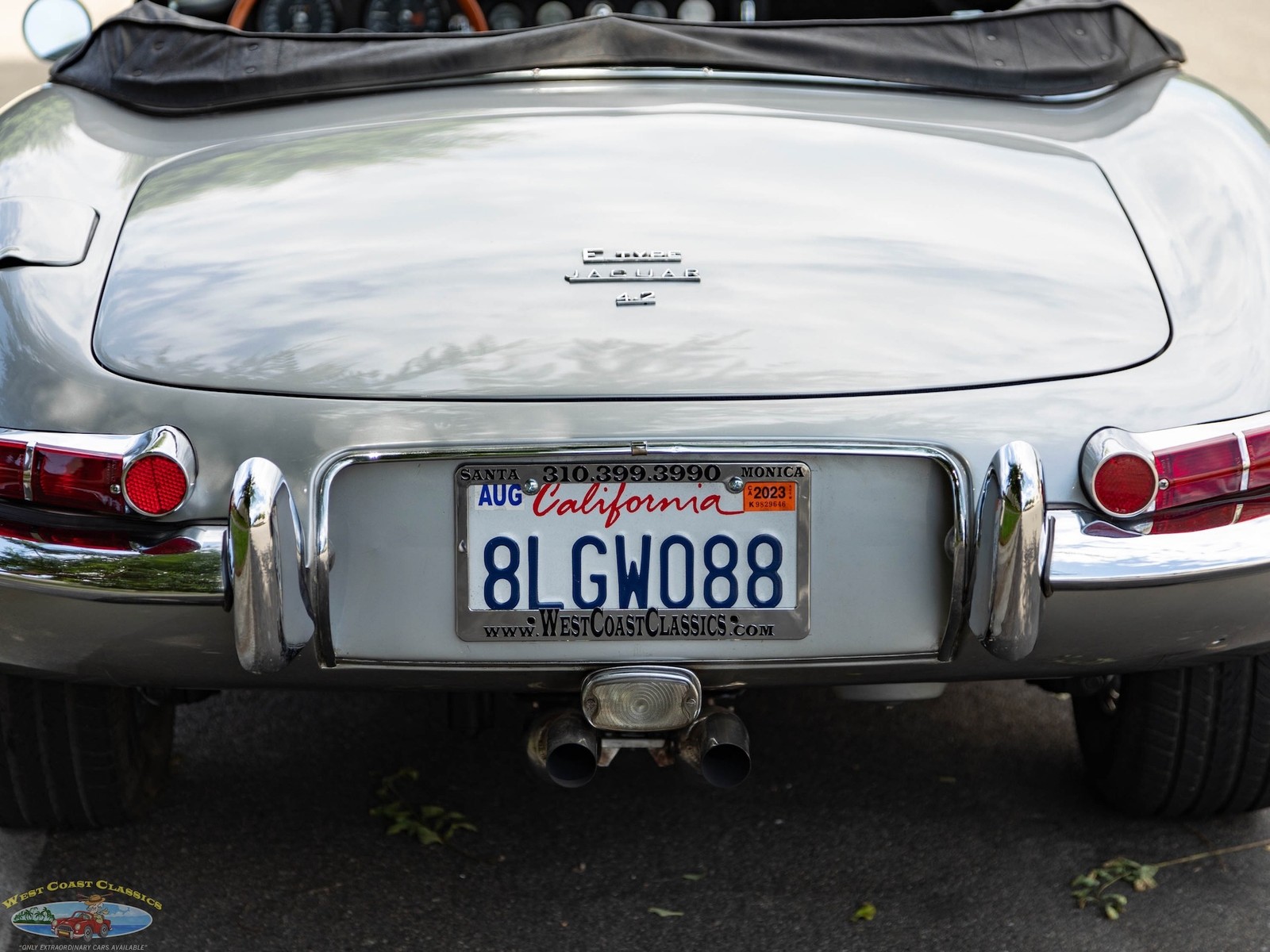 Jaguar-XKE-E-Type-4.2L-5-spd-Roadster-1965-2-Door-Convertible-Roadster-20