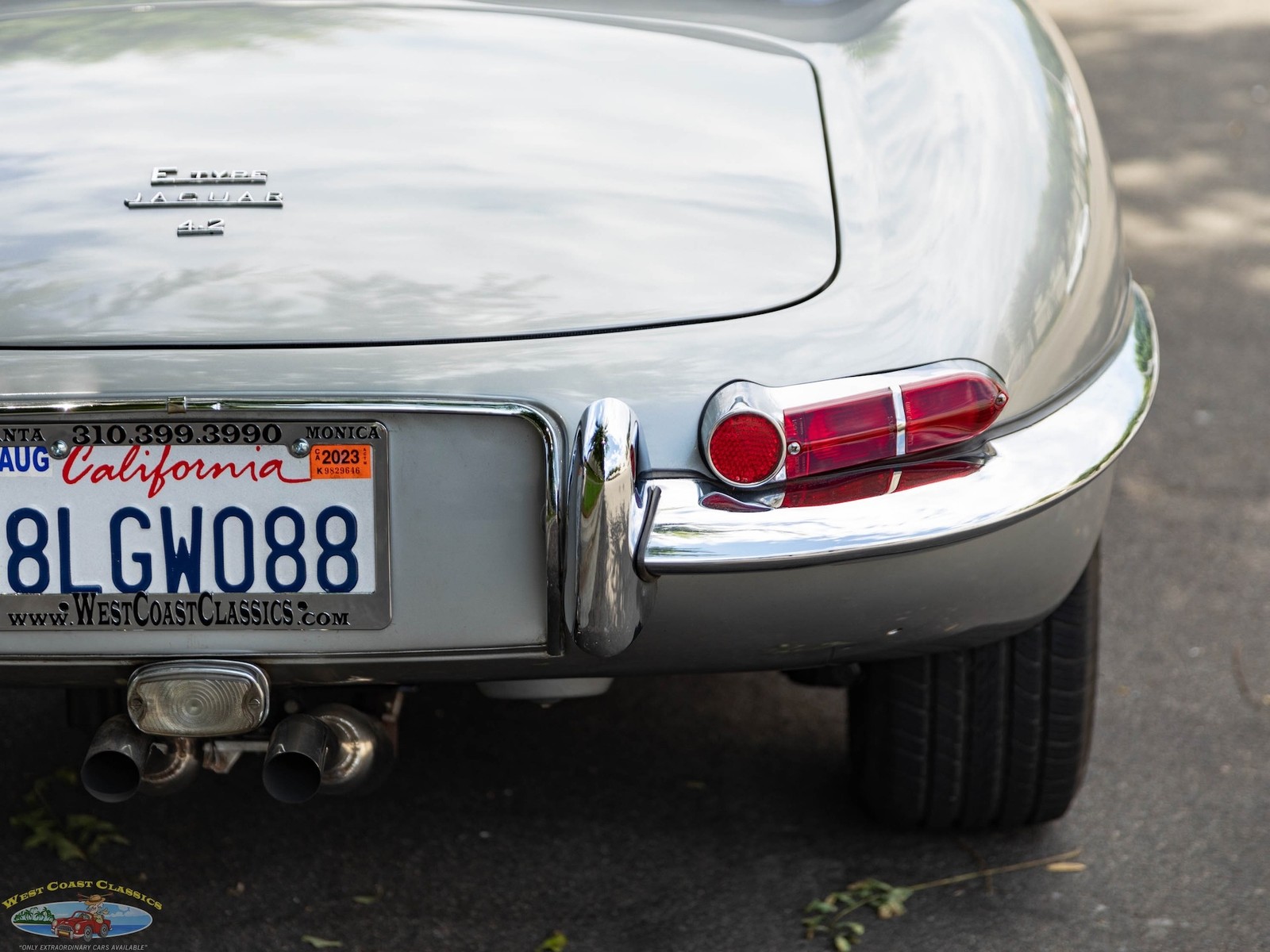 Jaguar-XKE-E-Type-4.2L-5-spd-Roadster-1965-2-Door-Convertible-Roadster-21