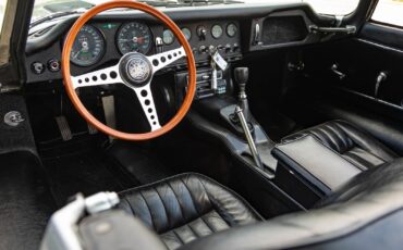 Jaguar-XKE-E-Type-4.2L-5-spd-Roadster-1965-2-Door-Convertible-Roadster-34