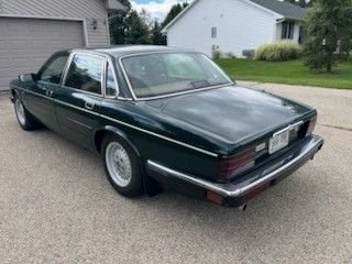 Jaguar-Xj6-1988-GREEN-TAN-7