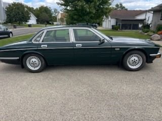 Jaguar-Xj6-1988-GREEN-TAN-8