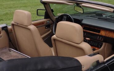 Jaguar-Xjs-1989-Black-Tan-18