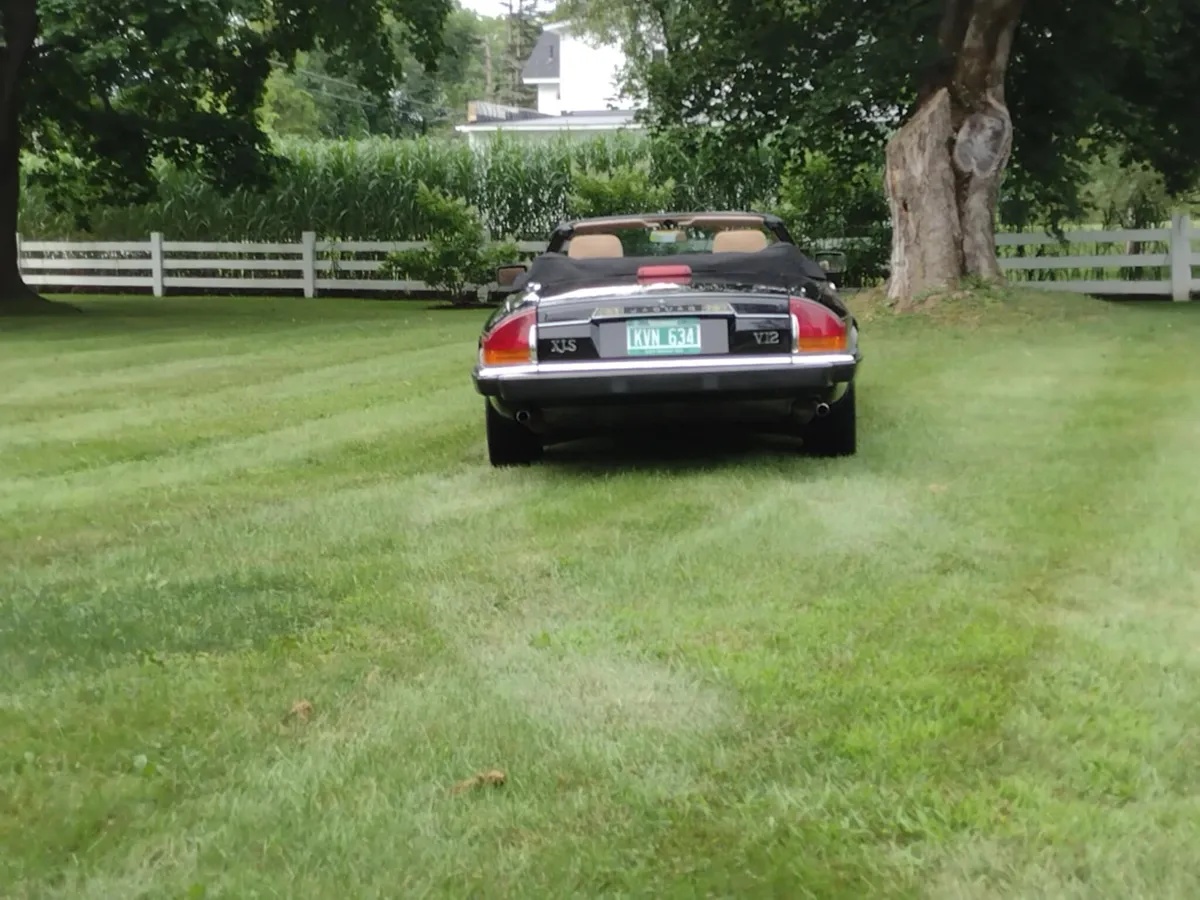 Jaguar-Xjs-1989-Black-Tan-4