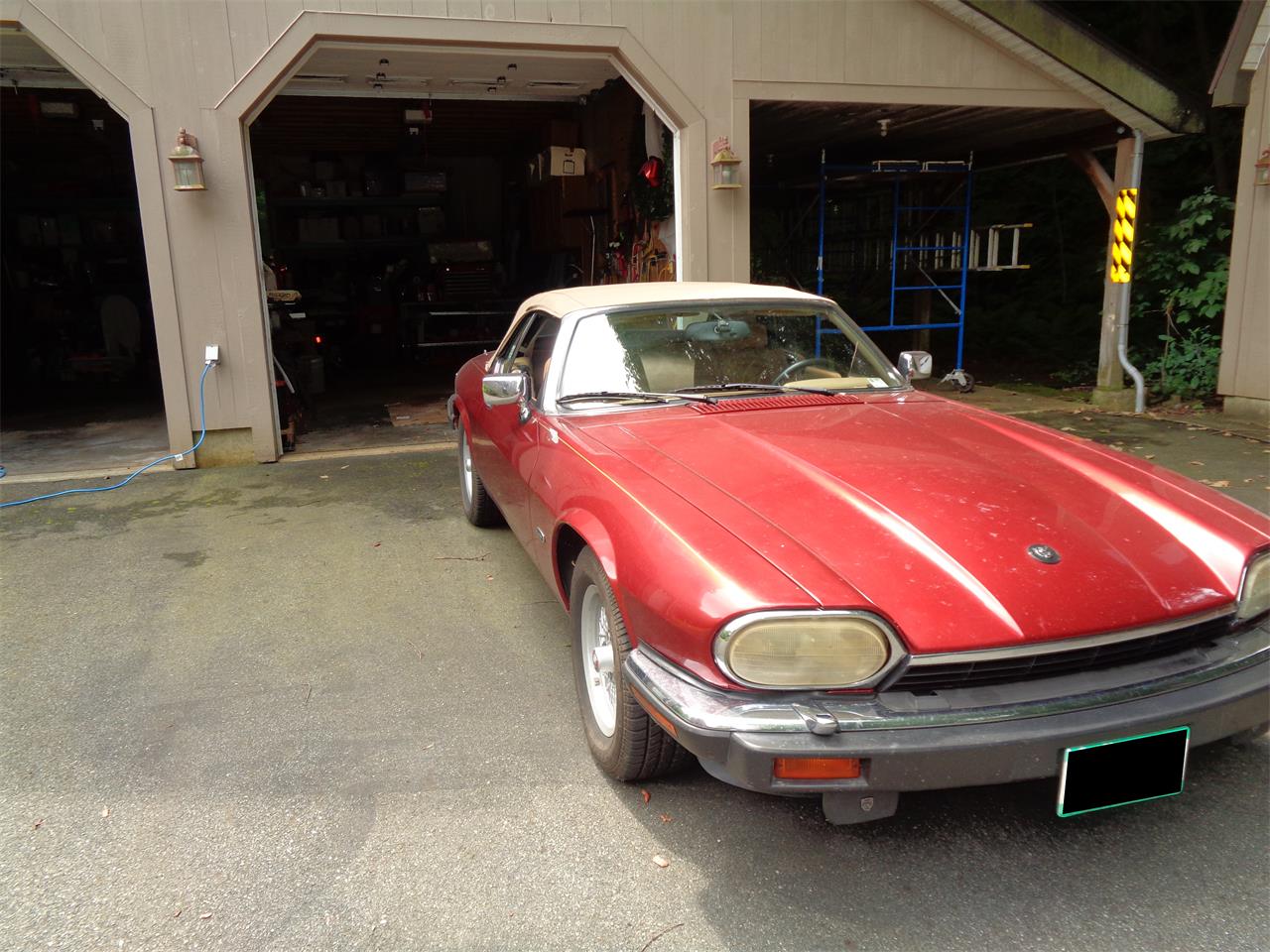 Jaguar-Xjs-1992-Red-Beige-11