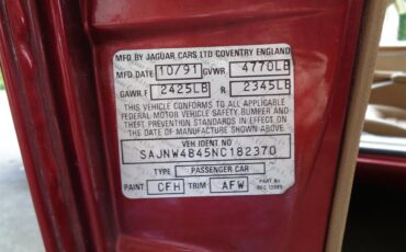 Jaguar-Xjs-1992-Red-Beige-7