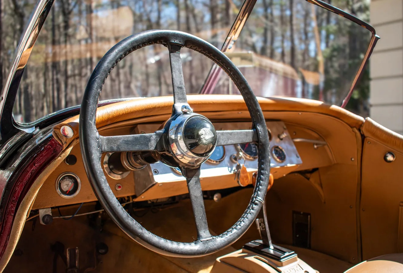 Jaguar-Xk120-1952-Burgundy-Tan-11