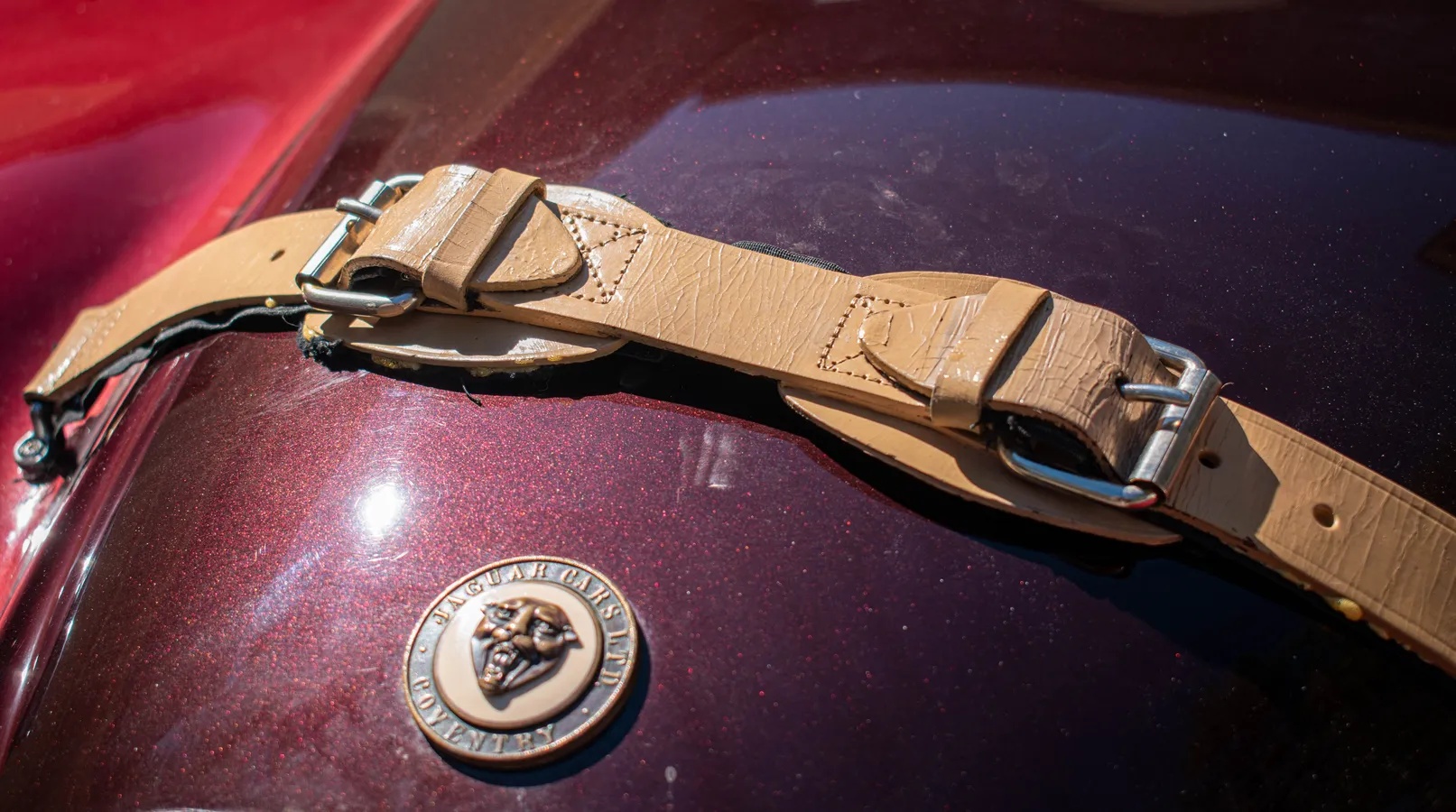 Jaguar-Xk120-1952-Burgundy-Tan-4